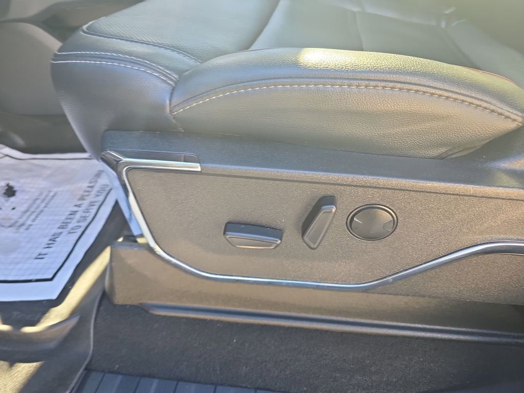 2023 Ford Super Duty F-250 SRW LARIAT