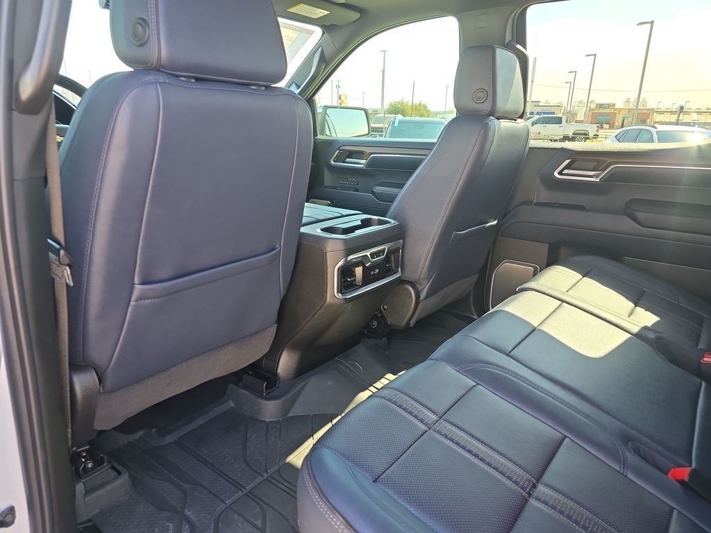 2024 Chevrolet Silverado High Country