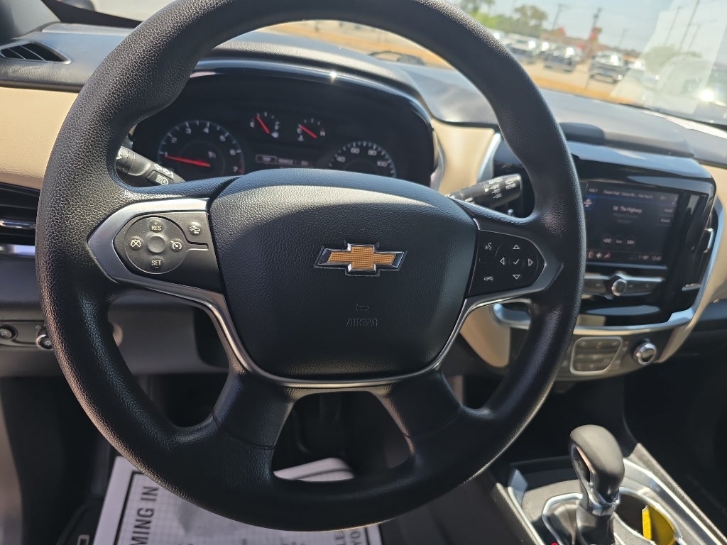 2023 Chevrolet Traverse LS