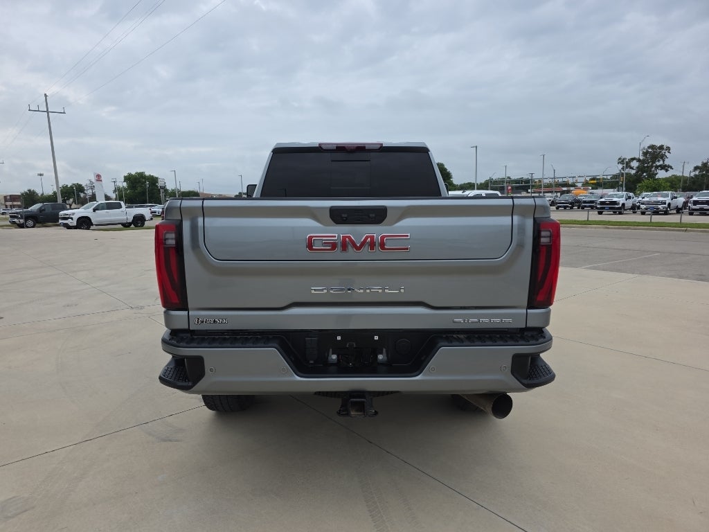 2024 GMC Sierra Denali