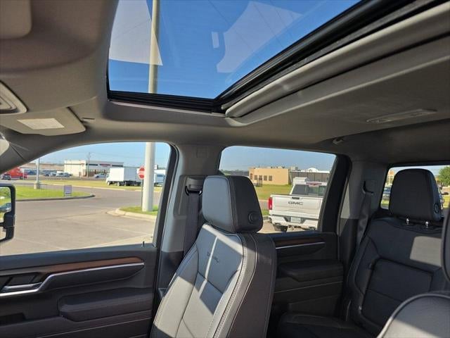 2025 GMC Sierra 2500HD Denali