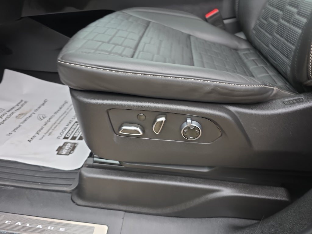 2025 Cadillac Escalade AWD V-Series