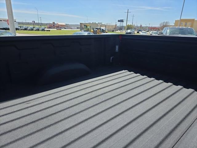 2024 Chevrolet Silverado LT