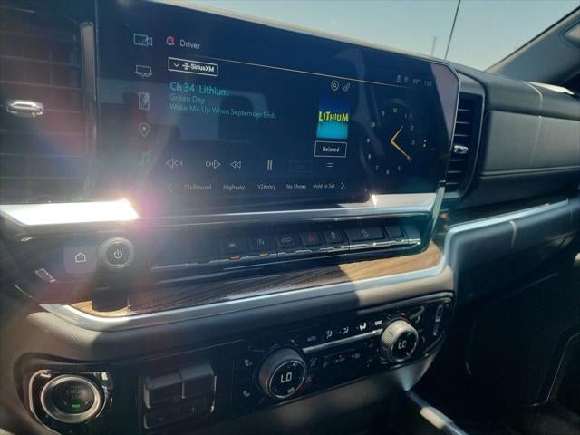 2025 Chevrolet Silverado LT Trail Boss