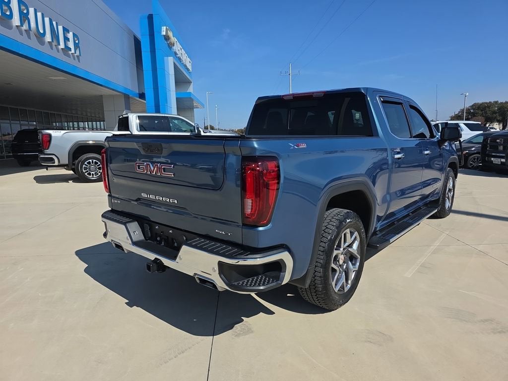 2024 GMC Sierra 1500 SLT