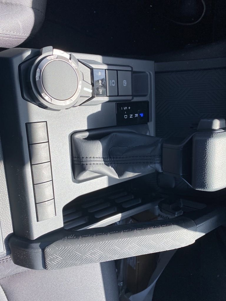 2025 Toyota Tacoma 4WD SR