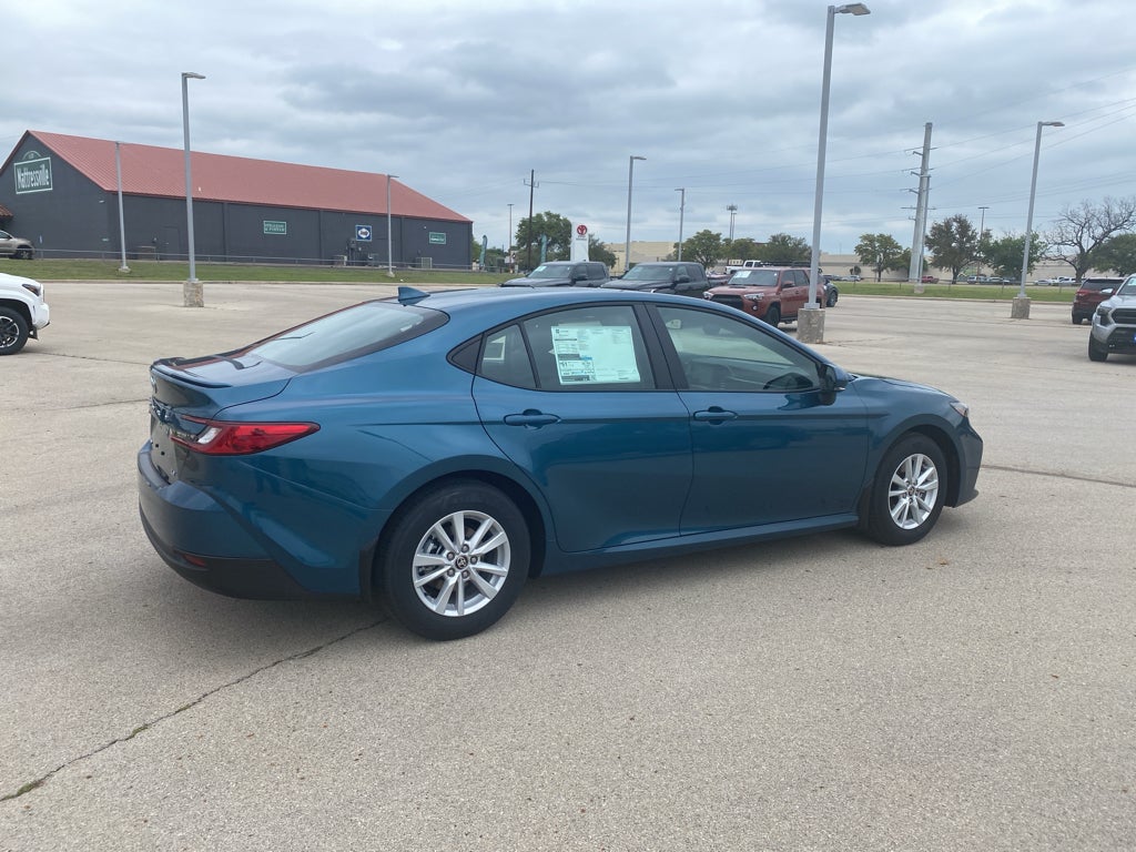 2026 Toyota Camry Hybrid LE