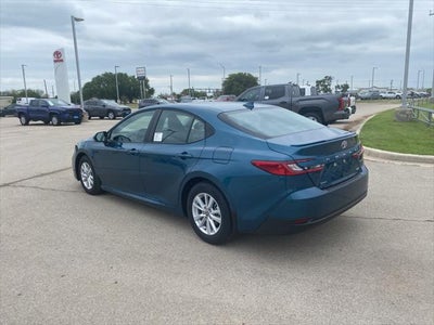 2026 Toyota Camry Hybrid LE