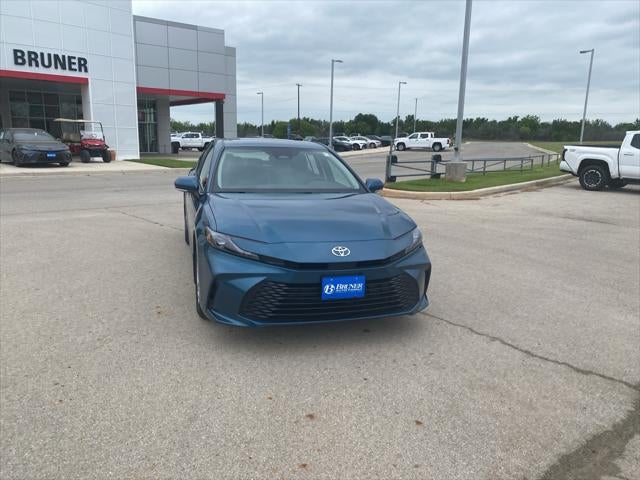 2026 Toyota Camry Hybrid LE