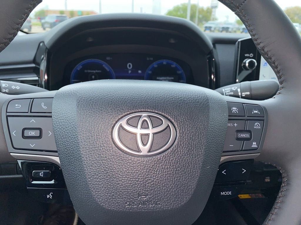 2025 Toyota Camry XLE