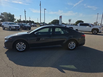 2025 Toyota Camry Hybrid LE