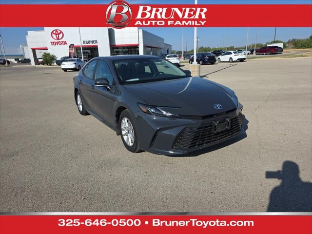 2025 Toyota Camry Hybrid LE