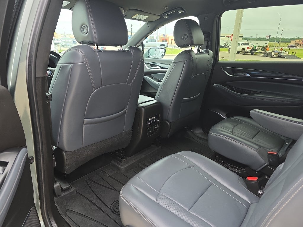 2022 Buick Enclave Premium