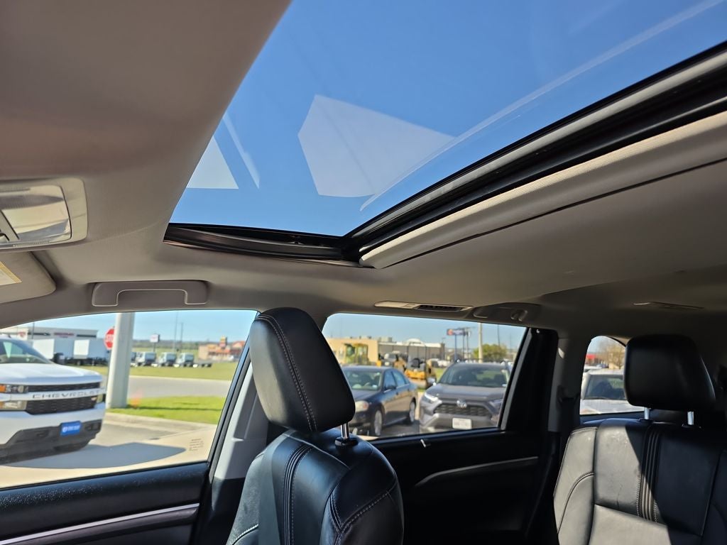 2017 Toyota Highlander SE