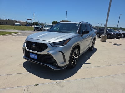 2022 Toyota Highlander XSE