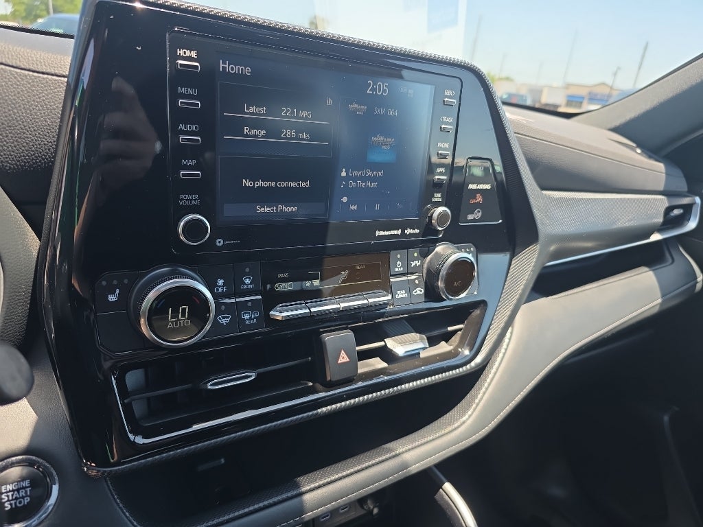 2022 Toyota Highlander XSE