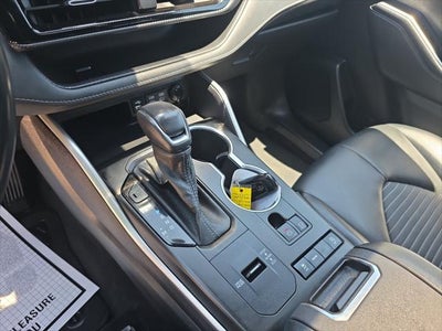 2022 Toyota Highlander XSE