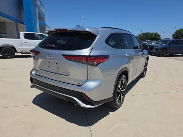 2022 Toyota Highlander XSE