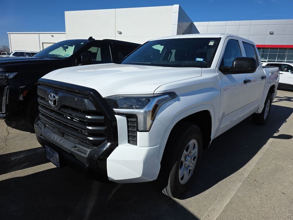 2025 Toyota Tundra 4WD SR