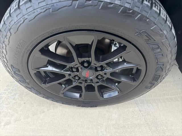 2023 Toyota Tundra 4WD SR5