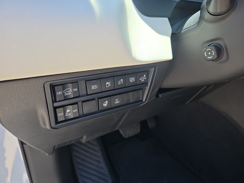 2025 Toyota Sequoia Capstone