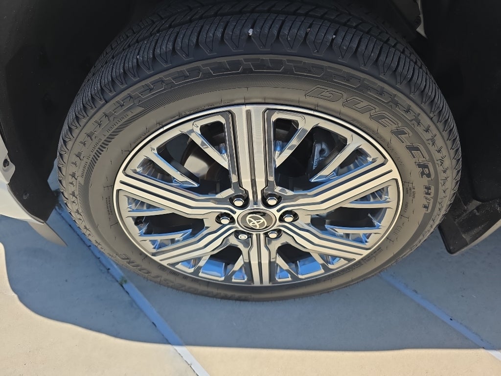 2025 Toyota Sequoia Capstone
