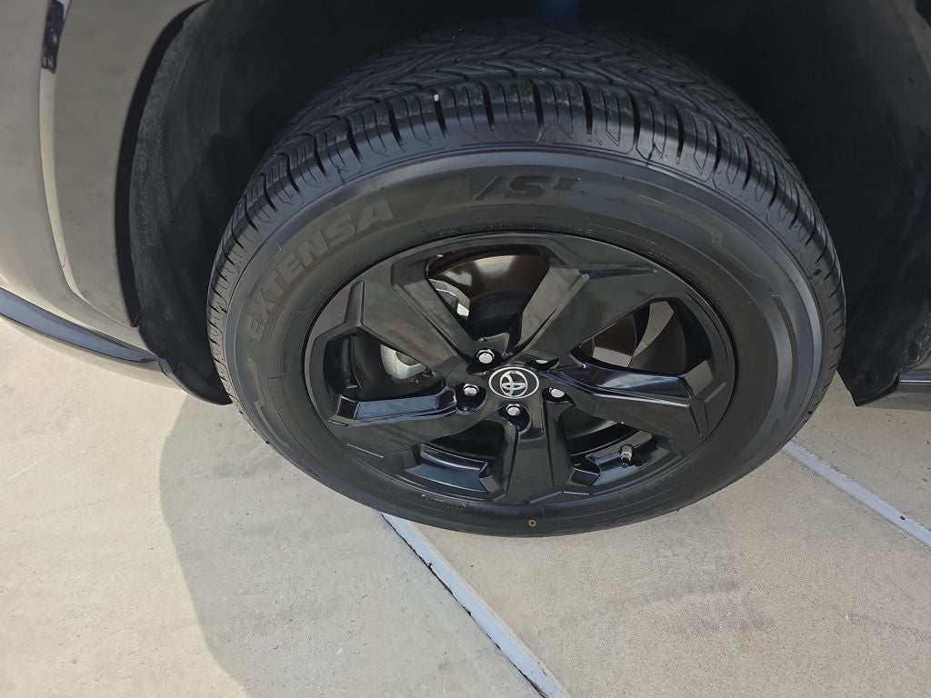 2019 Toyota RAV4 Hybrid XSE