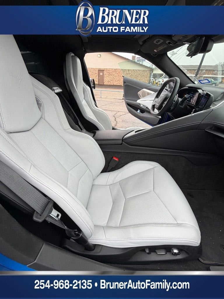 2023 Chevrolet Corvette Stingray 2LT