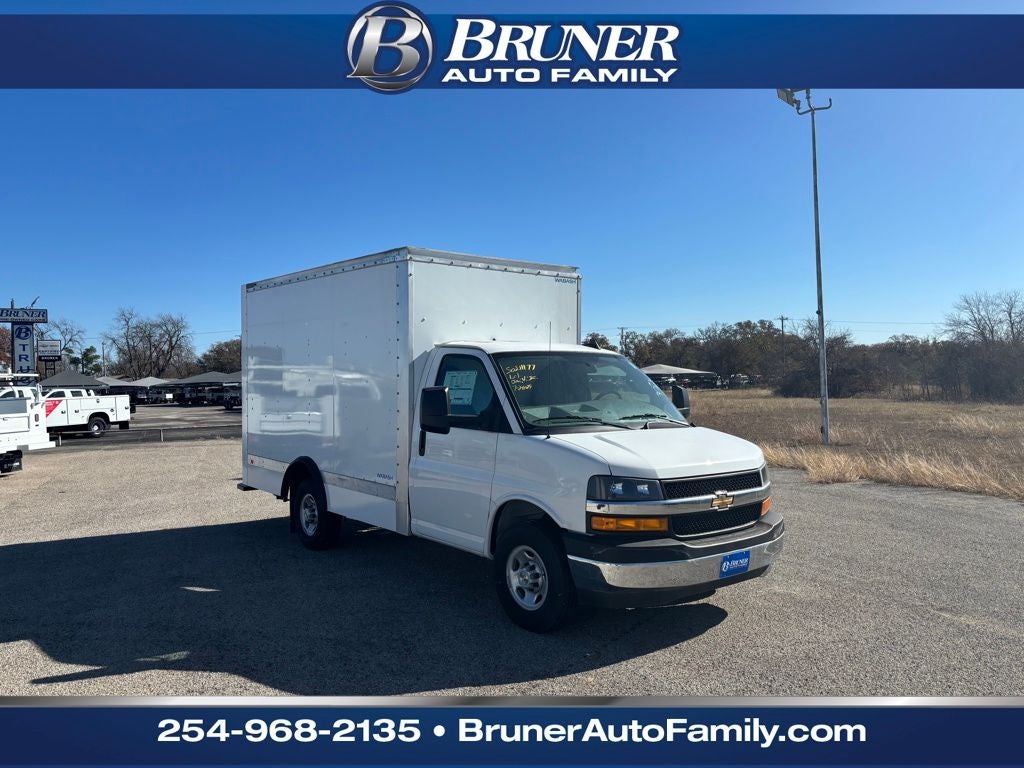 2025 Chevrolet Express Cutaway 3500 1WT