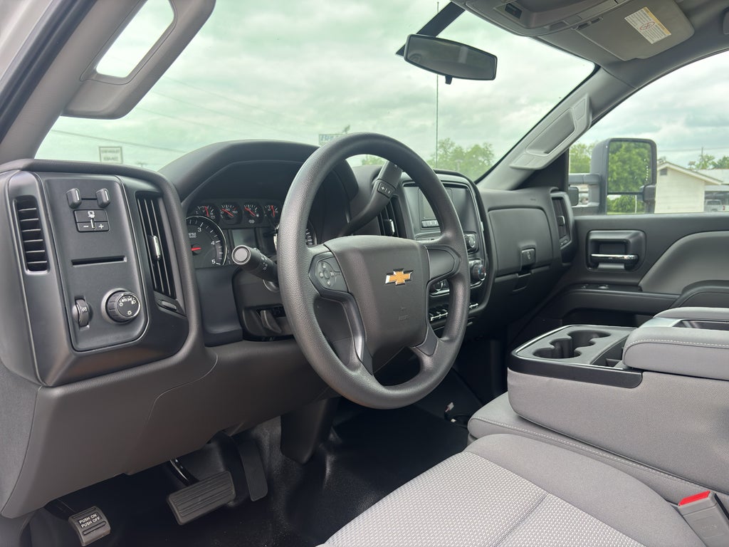 2025 Chevrolet Silverado 5500 HD Work Truck