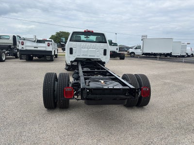 2025 Chevrolet Silverado 5500 HD Work Truck