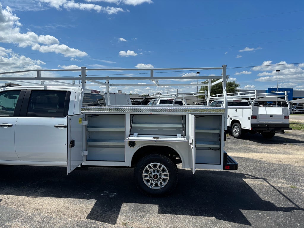 2026 GMC Sierra 2500HD Pro - Photo 11