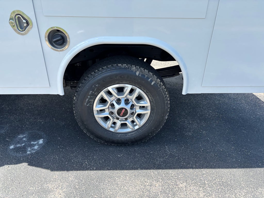 2026 GMC Sierra 2500HD Pro - Photo 9