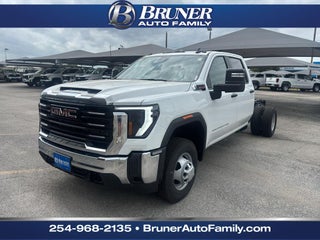 2026 GMC Sierra 3500 HD Chassis Cab Pro