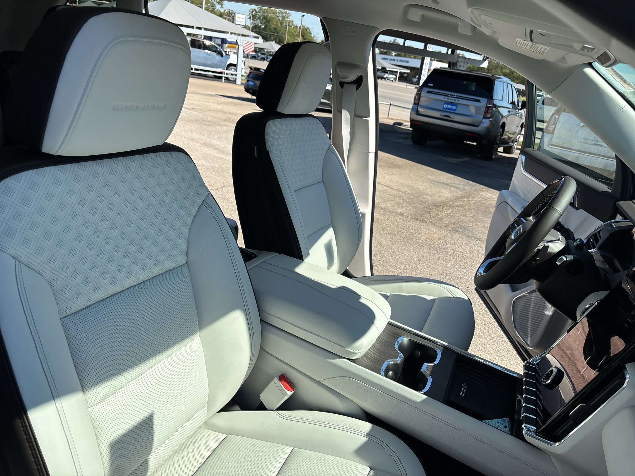 2027 GMC Acadia Denali