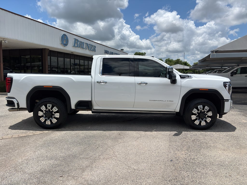 2024 GMC Sierra 2500 HD Denali