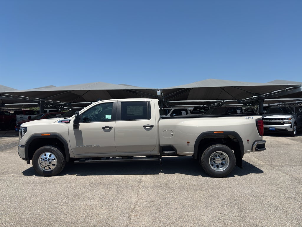 2026 GMC Sierra 3500 HD Pro DRW