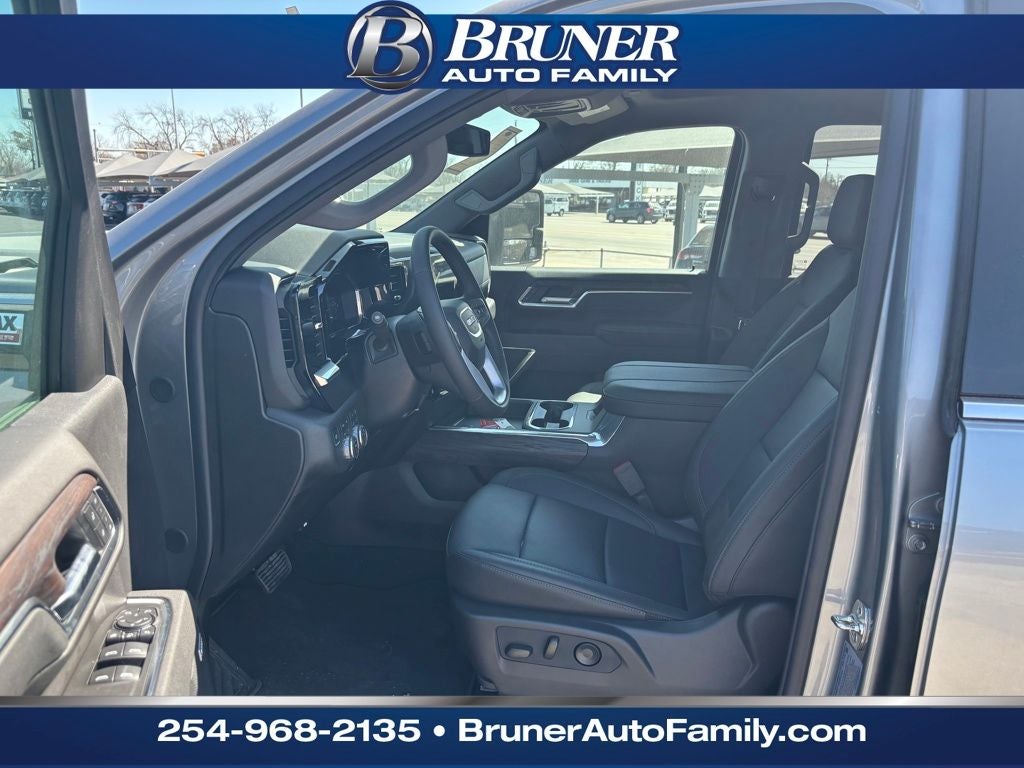 2026 GMC Sierra 3500 HD SLT DRW