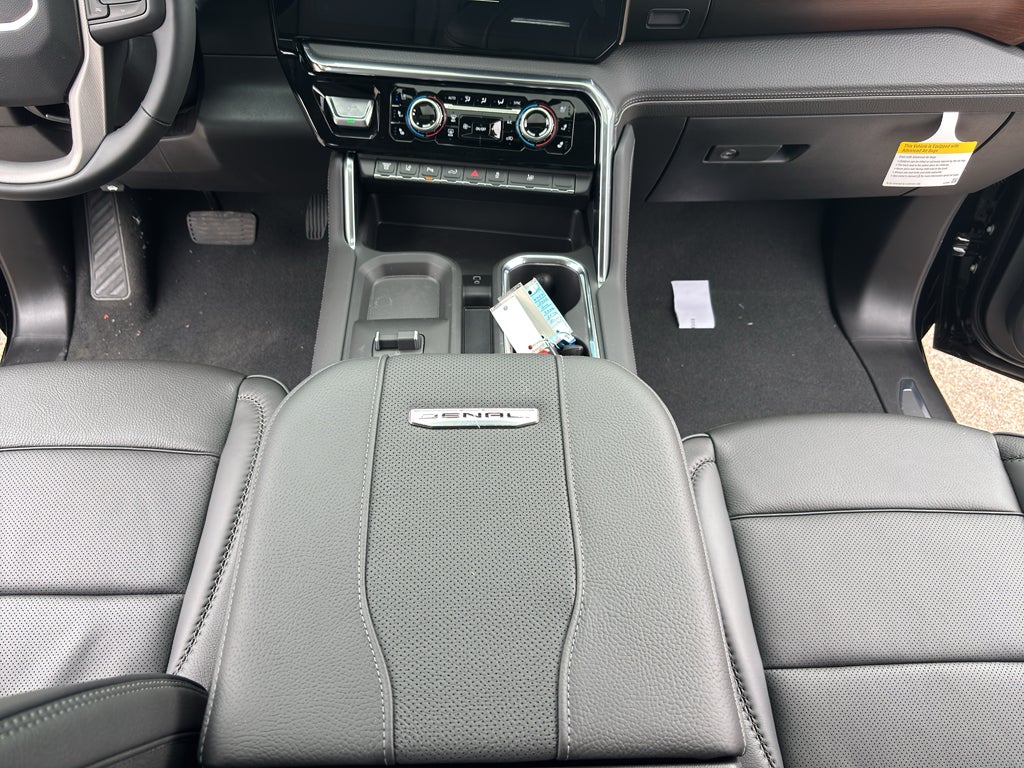 2026 GMC Sierra 3500 HD Denali DRW