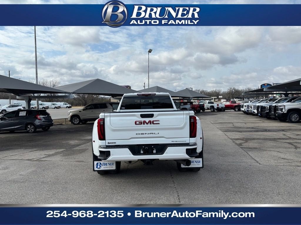 2026 GMC Sierra 3500 HD Denali DRW