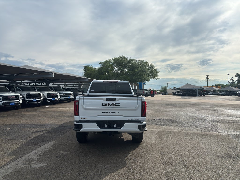 2026 GMC Sierra 2500 HD Denali Ultimate