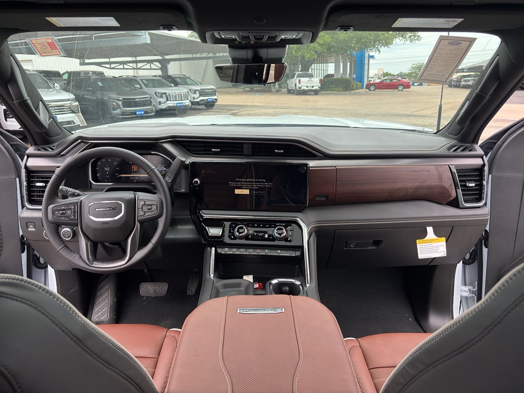 2026 GMC Sierra 3500 HD Denali Ultimate DRW