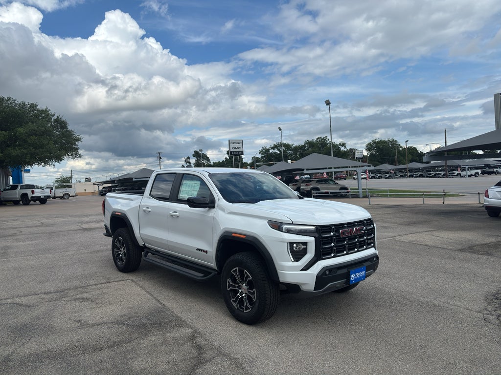 2025 GMC Canyon AT4