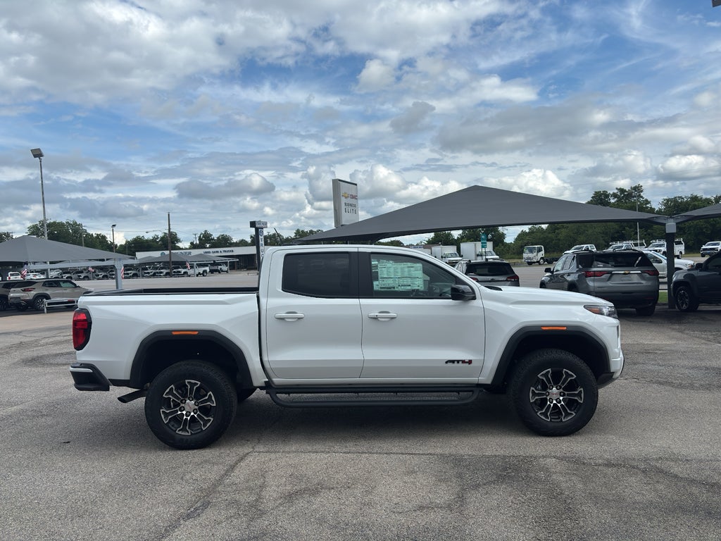 2025 GMC Canyon AT4