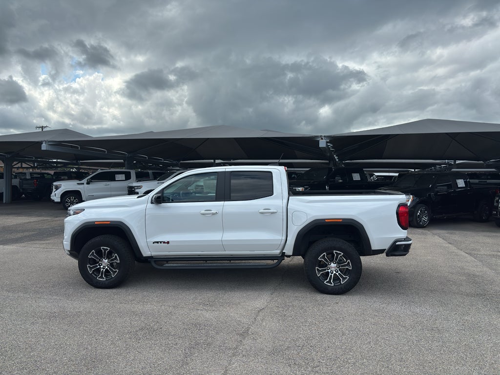 2025 GMC Canyon AT4