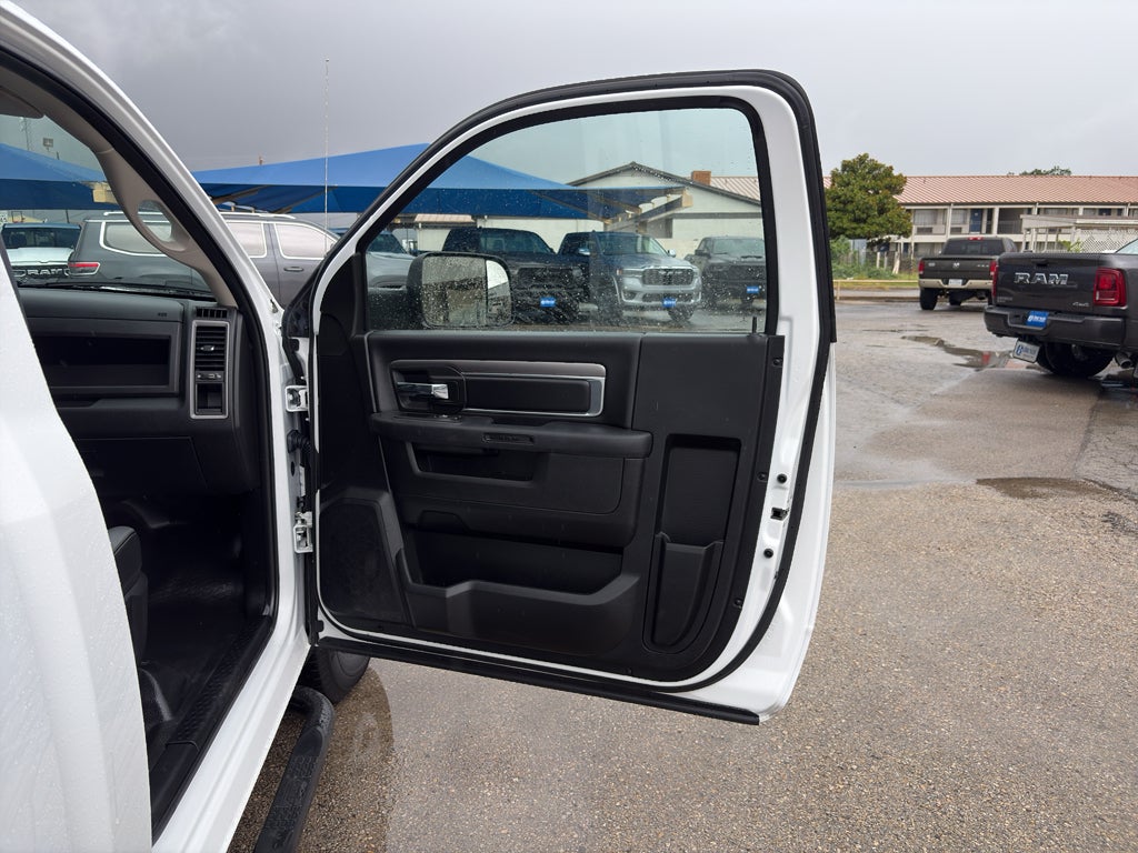 2021 RAM 1500 Classic Tradesman