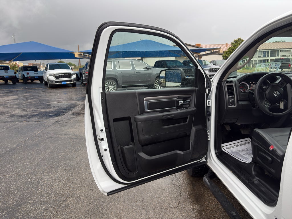 2021 RAM 1500 Classic Tradesman