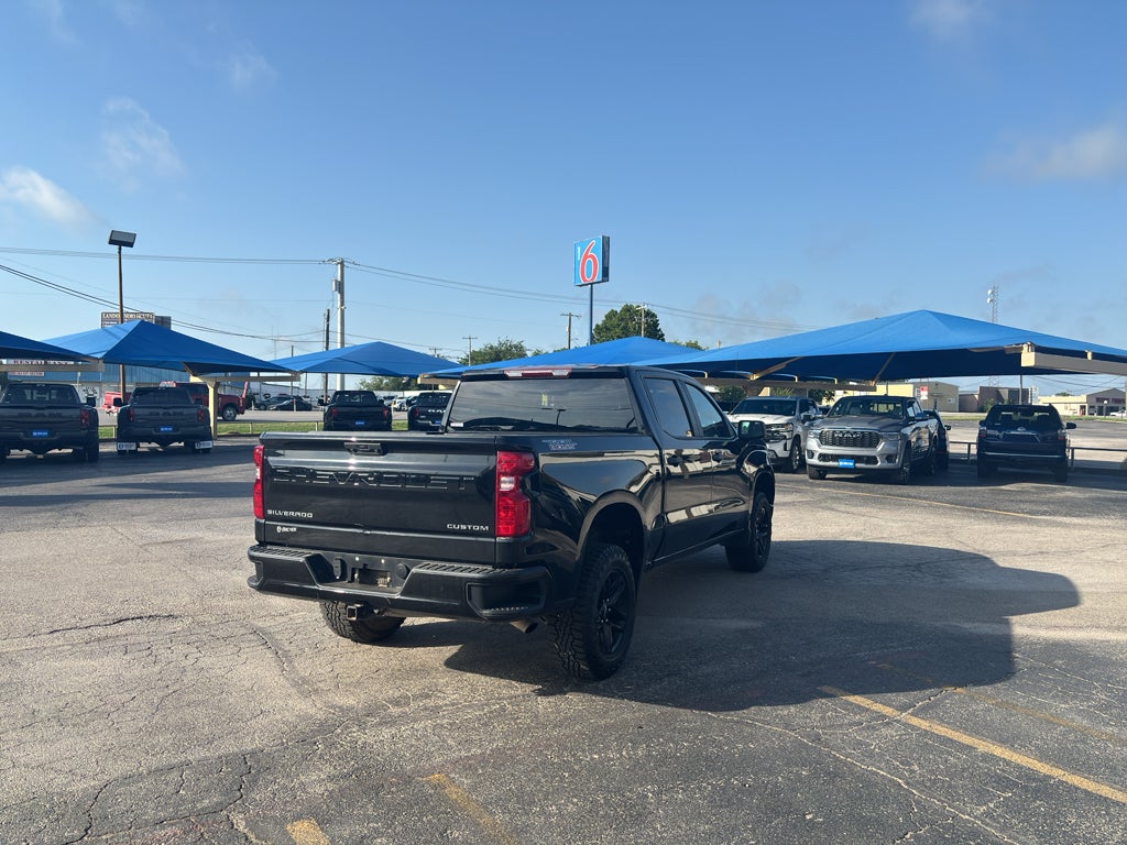 2022 Chevrolet Silverado 1500 Custom Trail Boss