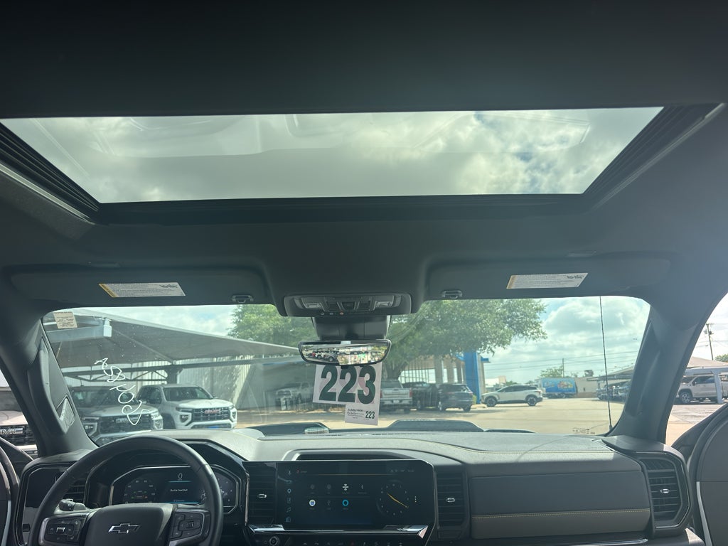 2025 Chevrolet Silverado 1500 ZR2