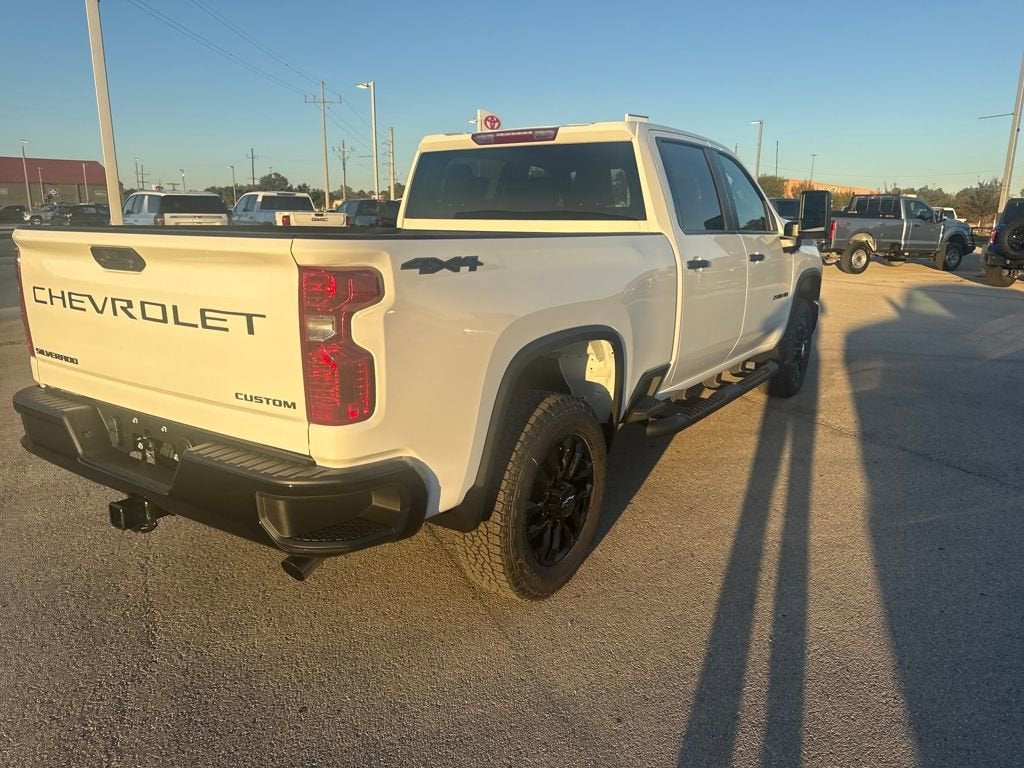 2026 Chevrolet Silverado 2500 HD Custom